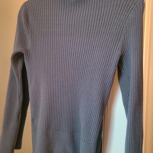 Cardigan - Picture 3 of 3